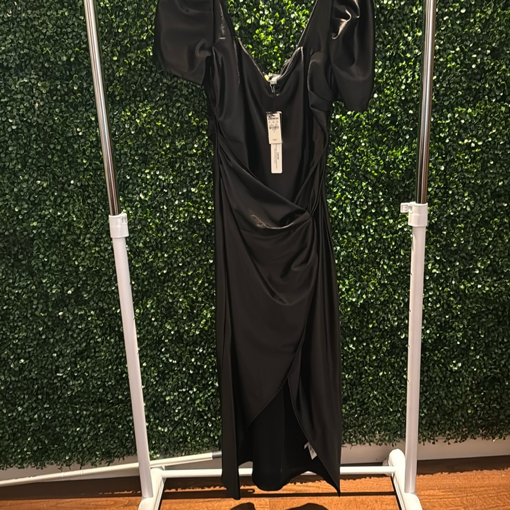 Long black dress with sleeves Express size L